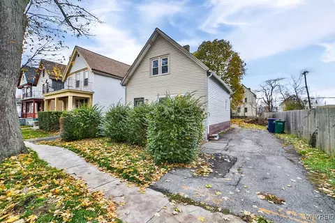 196 Eaton St, Buffalo, NY 14208