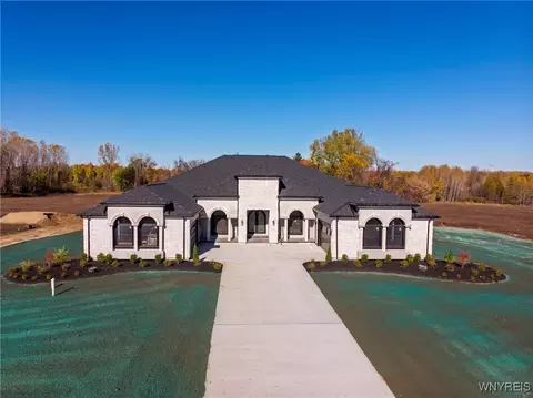 11168 Stage Rd, Newstead, NY 14001