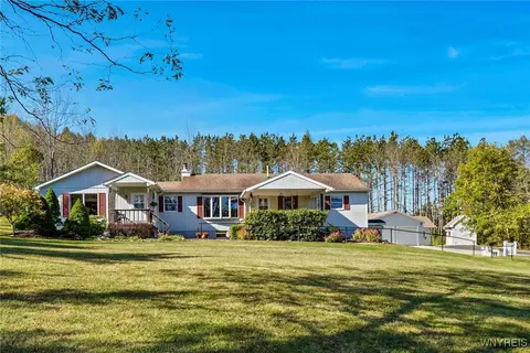9875 W Cuba Rd, Cuba, NY 14727