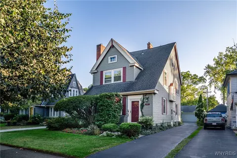 110 Linden Ave, Buffalo, NY 14214