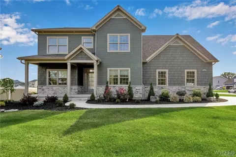6401 Ward, Wheatfield, NY 14132