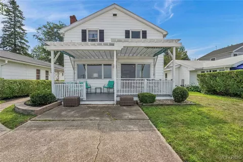 1160 Stewart Ave, Hanover, NY 14136