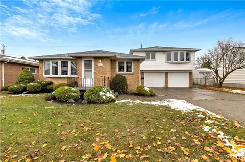 64 Joseph Dr, Tonawanda, NY 14150