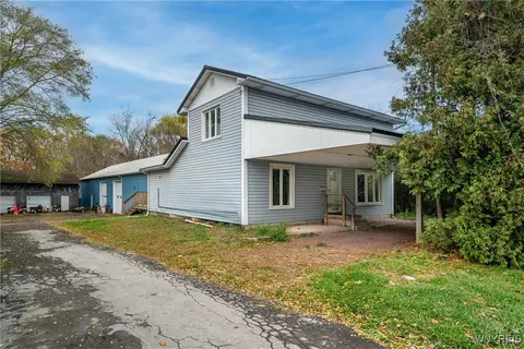 2594 Main St, Newfane, NY 14108