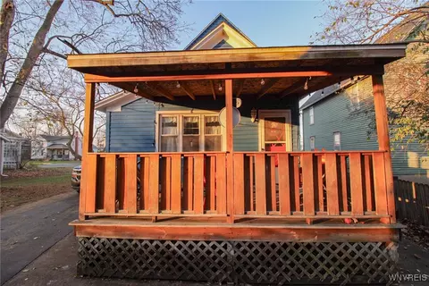 Exterior - 511 S Academy, Ridgeway, NY 14103 photo 6 of 14