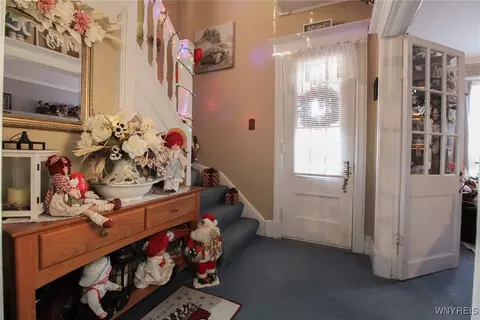Entry Way - 511 S Academy, Ridgeway, NY 14103 photo 1 of 2