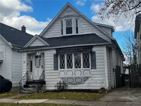 41 Briscoe Ave, Buffalo, NY 14211