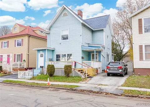 106 Emerson St, Rochester, NY 14613