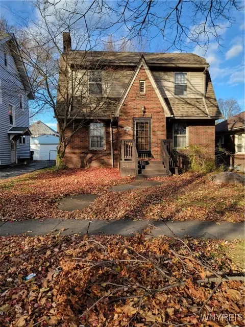 1314 Norwood Ave, Niagara Falls, NY 14305