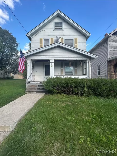 31 Ideal St, Buffalo, NY 14206
