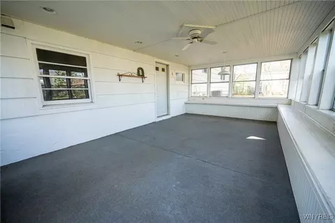 92 Devon Ln, Amherst, NY 14221 photo 39