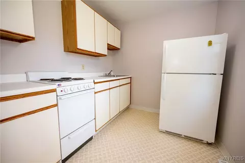 92 Devon Ln, Amherst, NY 14221 photo 31