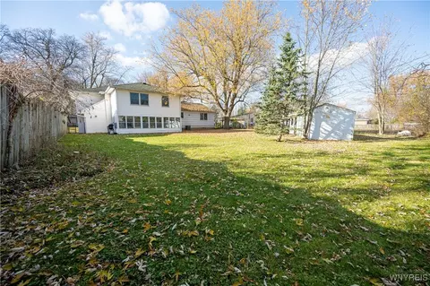 92 Devon Ln, Amherst, NY 14221 photo 42