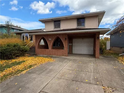 107 Maplegrove Ave, Tonawanda, NY 14150