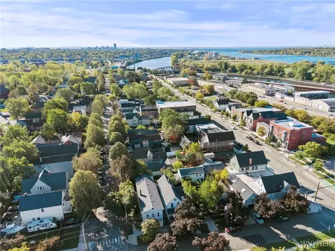 View/Area - 41 Hamilton St, Buffalo, NY 14207 photo 1 of 3