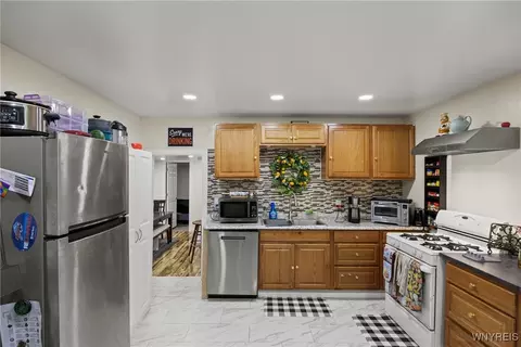 Kitchen - 41 Hamilton St, Buffalo, NY 14207 photo 1 of 3