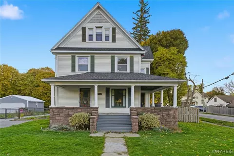 4466 Main St, Royalton, NY 14067