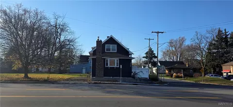 1916 Union Rd, West Seneca, NY 14224