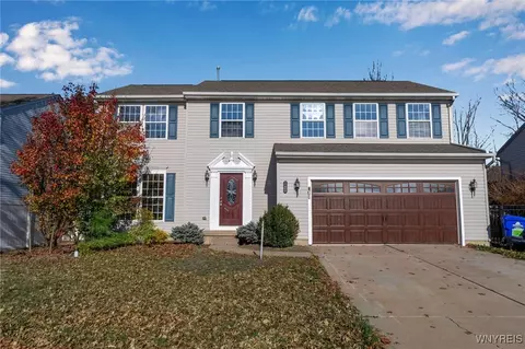 1546 Evergreen Dr, Lake View, NY 14085