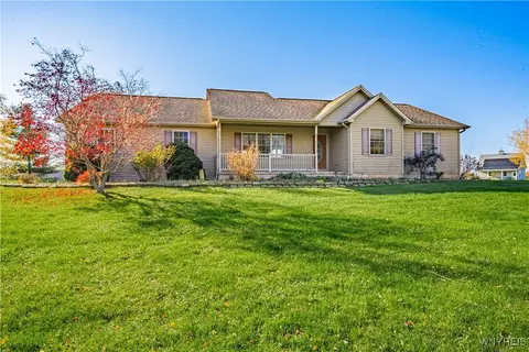1000 Snellgrove Rd, Somerset, NY 14012