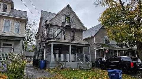 663 Hopkins St, Buffalo, NY 14220