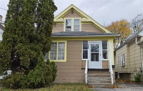 148 Rounds Ave, Buffalo, NY 14215