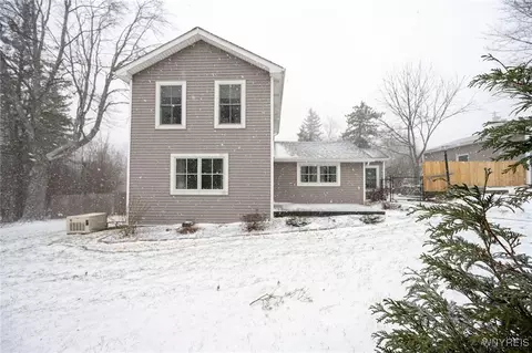 5491 Ellicott Rd, Orchard Park, NY 14127