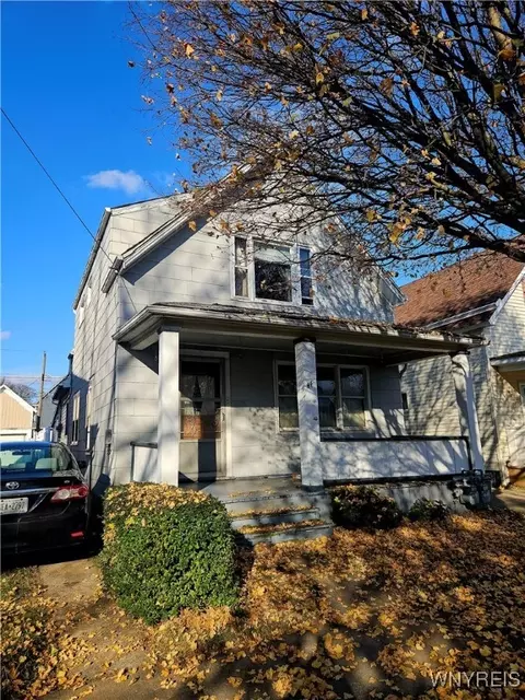 44 Dempster St, Buffalo, NY 14206