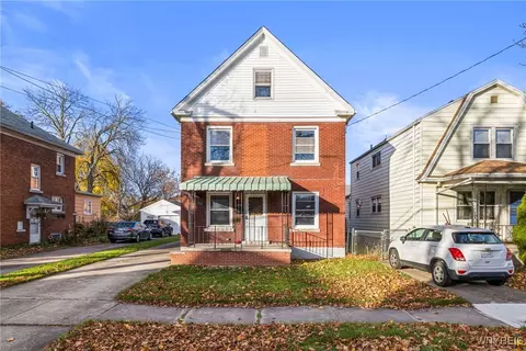 1968 Welch Ave, Niagara Falls, NY 14303