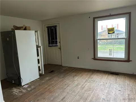 11 Genesee St E, Perry, NY 14530 photo 6