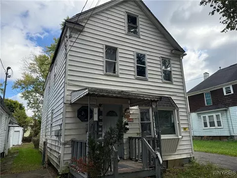 253 Gold St, Buffalo, NY 14206