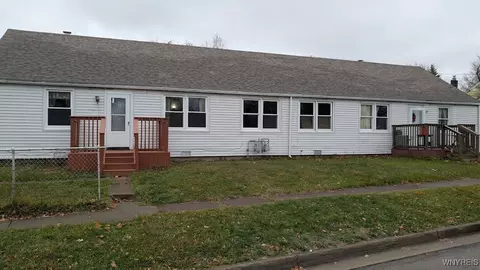 18 Pyle Ct #14, Tonawanda, NY 14150