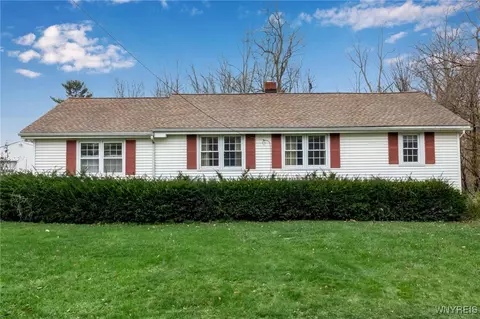 1116 Quaker Rd, Somerset, NY 14012