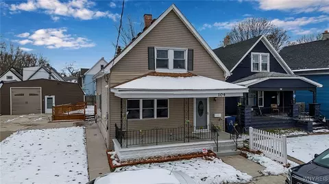 104 Weimar St, Buffalo, NY 14206