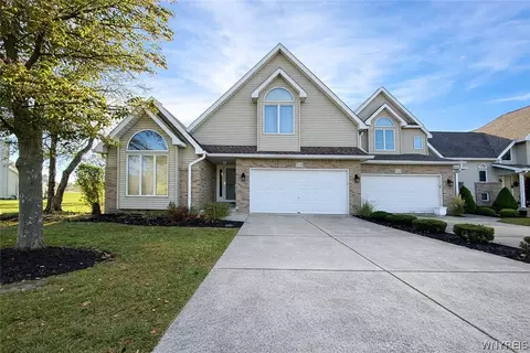 3226 E River Rd, Grand Island, NY 14072