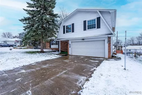 144 Windmill Rd, West Seneca, NY 14218