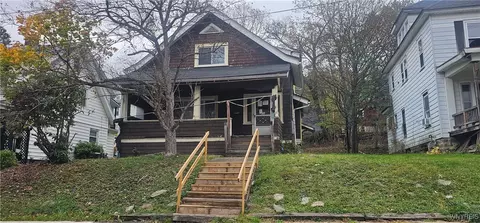 127 Maple St, Jamestown, NY 14701