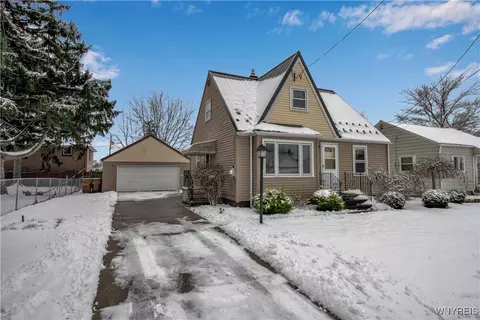 197 Evergreen Pl, Cheektowaga, NY 14225