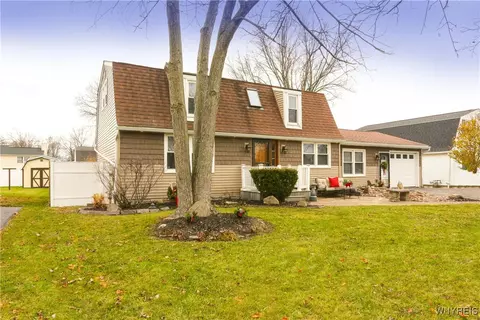 97 Georgia Ave, Lockport, NY 14094