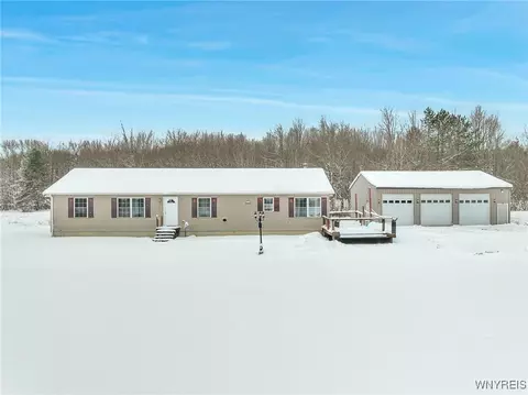 247 Hardy Crn Rd, Farmersville, NY 14737