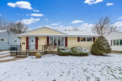 1236 96th St, Niagara Falls, NY 14304