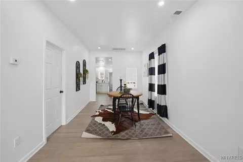 Entry Way - 265 Efner St, Buffalo, NY 14201 photo 7 of 8
