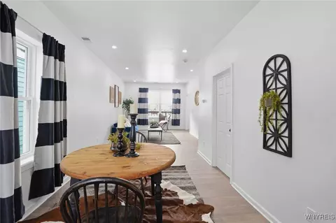 Entry Way - 265 Efner St, Buffalo, NY 14201 photo 6 of 8