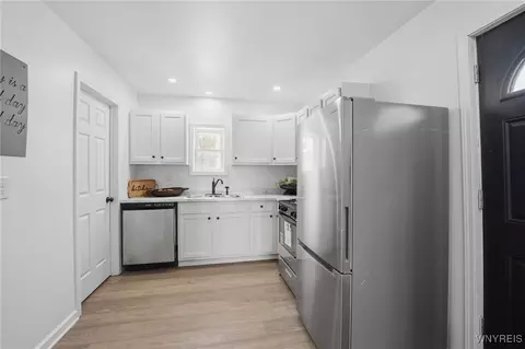 Kitchen - 265 Efner St, Buffalo, NY 14201 photo 3 of 3