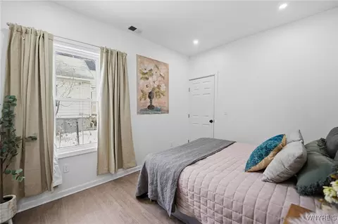 Bedroom - 265 Efner St, Buffalo, NY 14201 photo 6 of 7