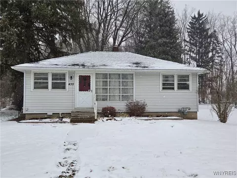 430 E Oak Orchard St, Shelby, NY 14103