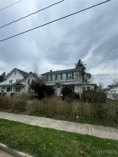 19 Maple Ave, Persia, NY 14070