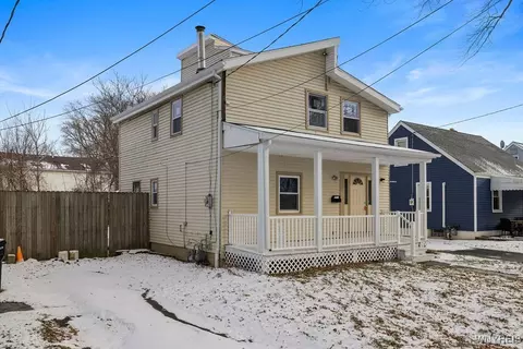 411 81st St, Niagara Falls, NY 14304
