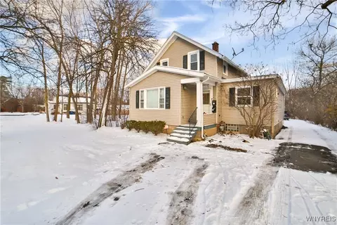 4821 Harlem Rd, Amherst, NY 14226
