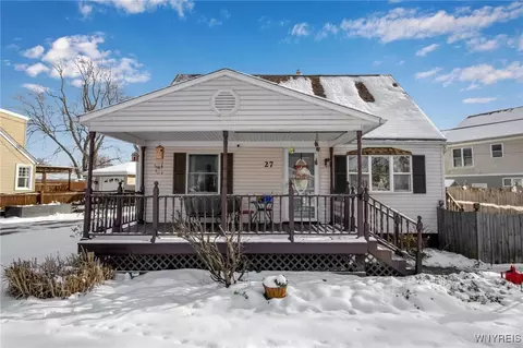 27 Federal Ave, Cheektowaga, NY 14225
